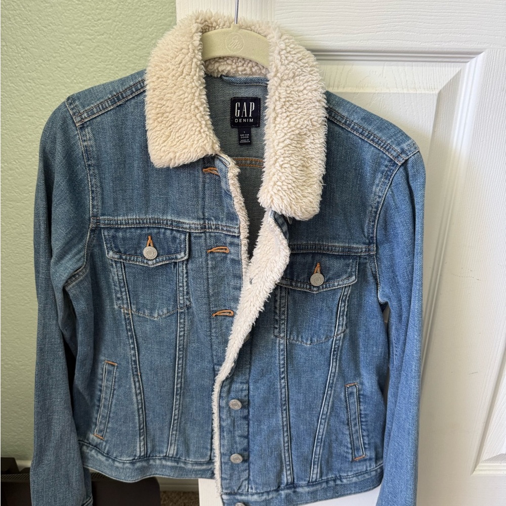 GAP Blue Denim Jacket with Cream Sherpa Collar